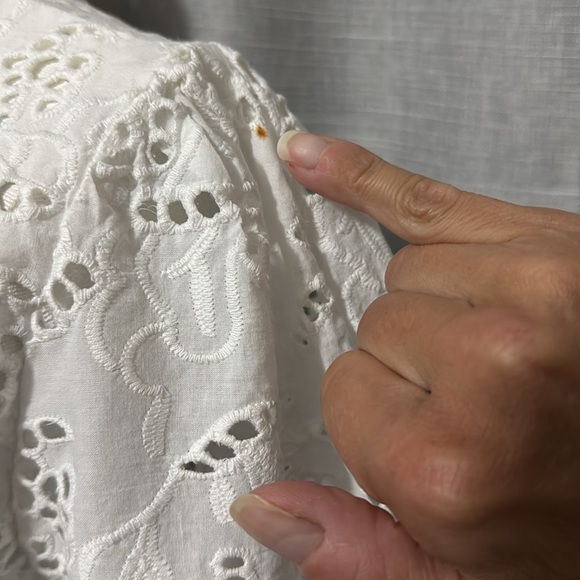 Nicole Miller Artelier Eyelet Blouse-Sz M-White-Cotton-Unlined-Shortsleeved - Picture 16 of 16